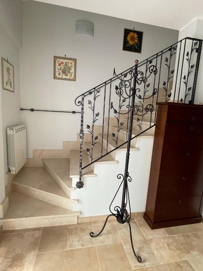 La Casa Di Flora Aeroporto Di Fiumicino Villa Kültér fotó